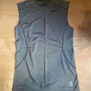 Men’s Nike Small Fitted Performance T-Shirt